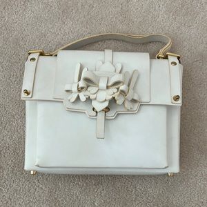 Niels Peeraer handbag